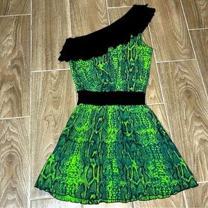 Angelique by Burbu Green & Black Snake Print One-Shoulder Dress - Petite Size